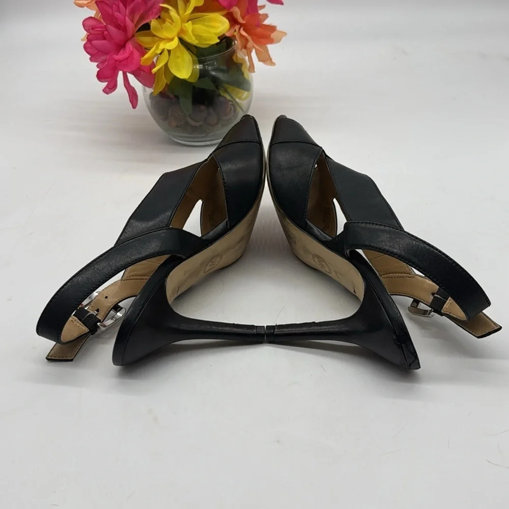 Michael Kors Black Leather Slingback Heels Size 8.5 BSN7977A